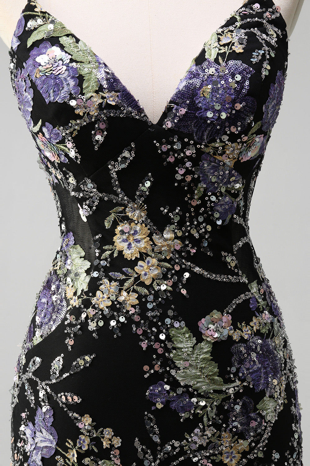 Sequins Mermaid Spaghetti Straps Black Prom Dress with Appliques - Image 9