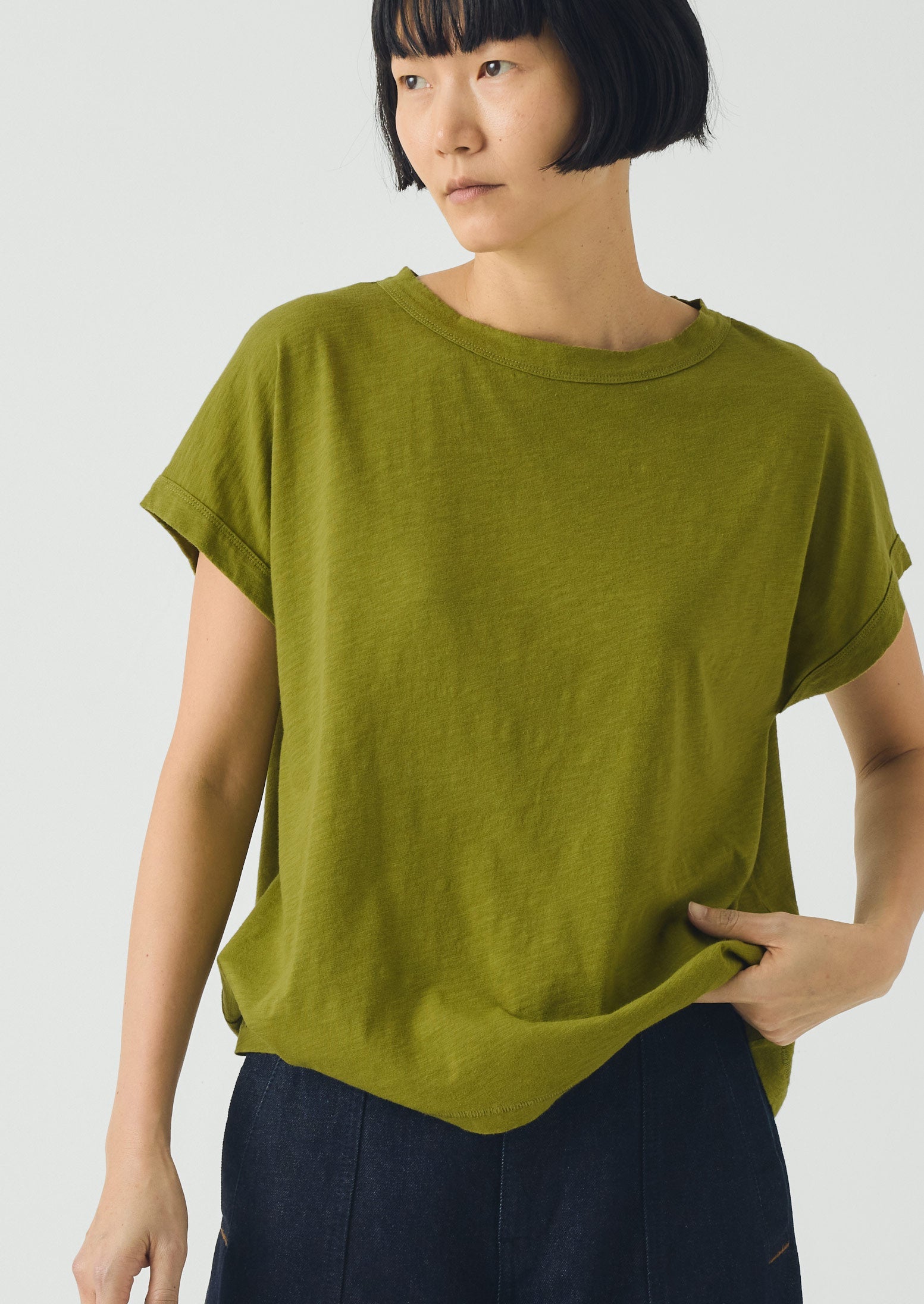 Alda Cotton Easy Tee | Olive - Image 2
