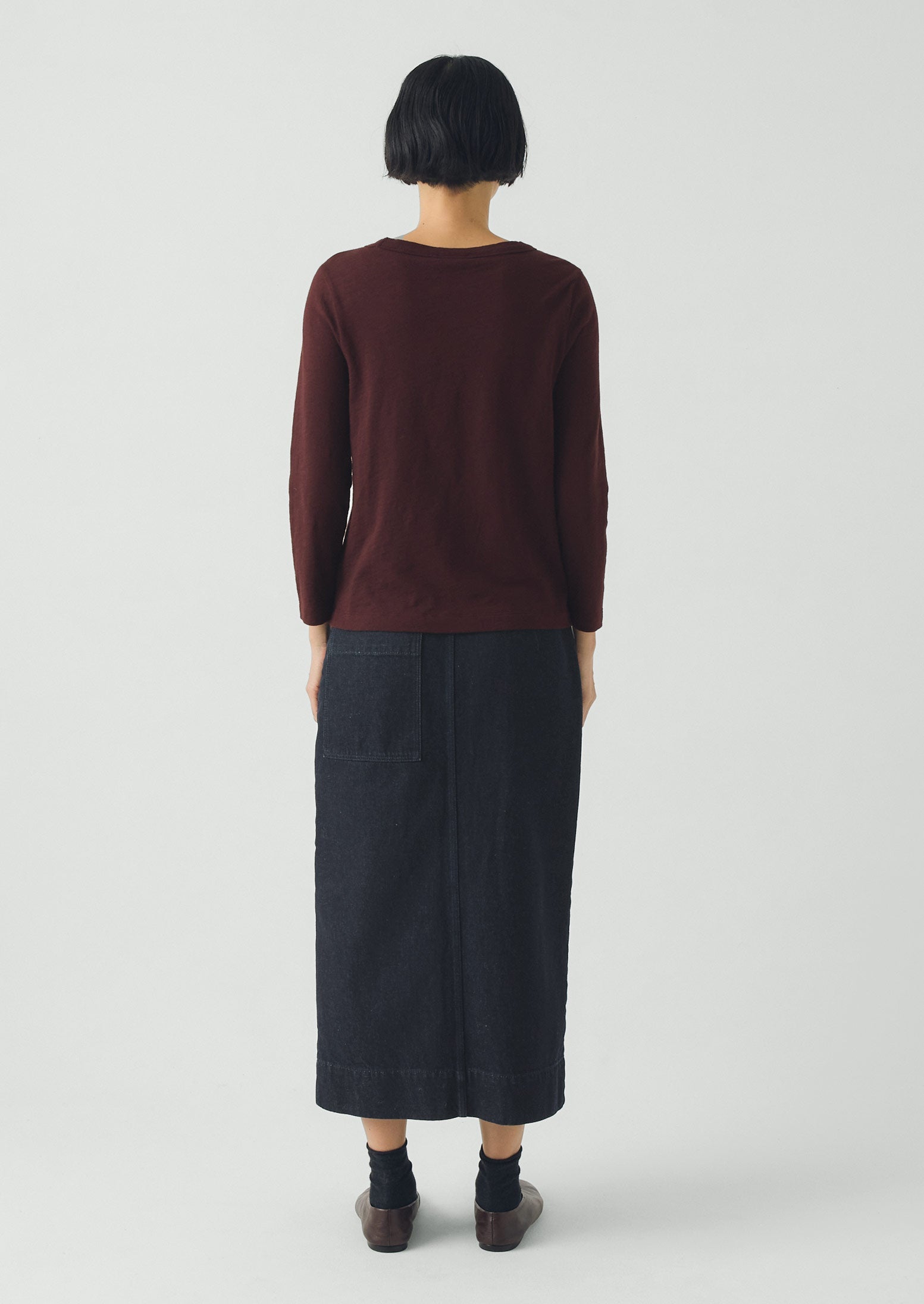 Lia Cotton Boat Neck Tee | Beetroot - Image 5