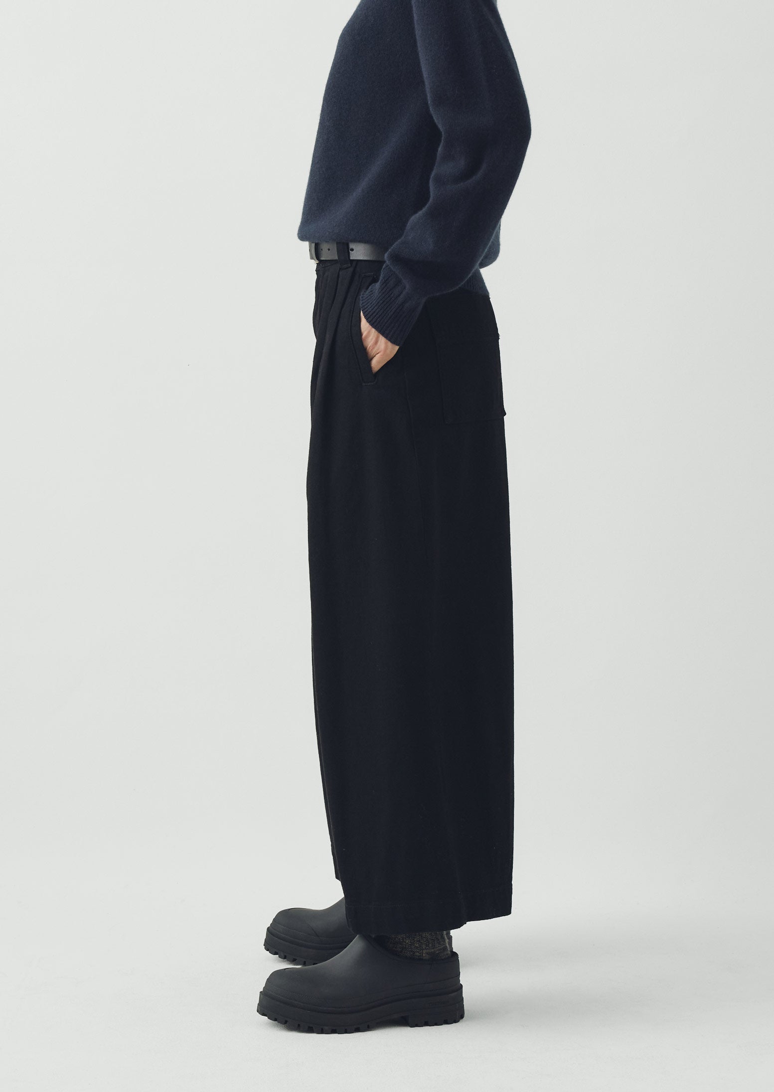 Denim Pleat Front Pants | Carbon Black - Image 3