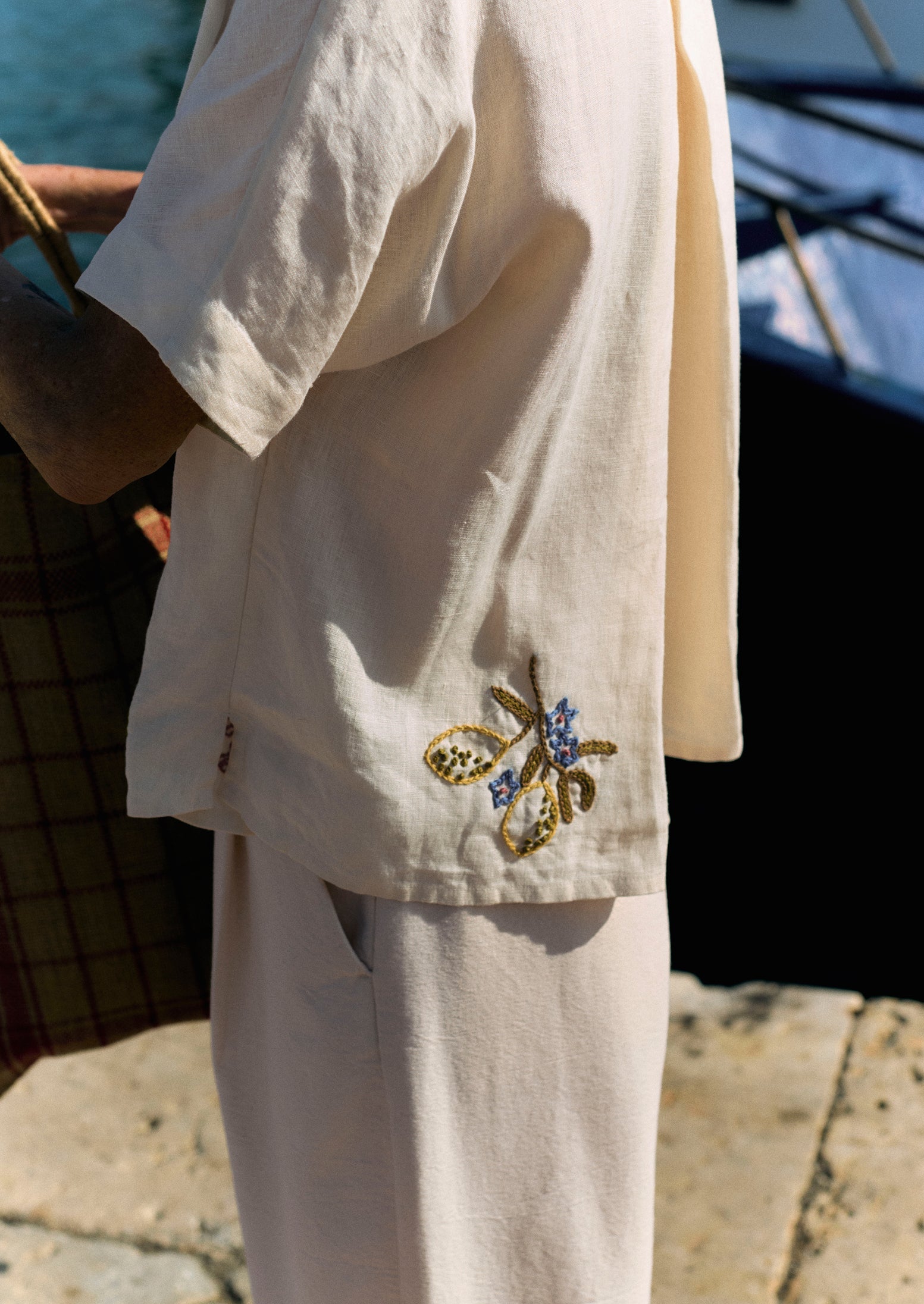 Embroidered Al Fresco Linen Shirt | Lemon Posset - Image 3